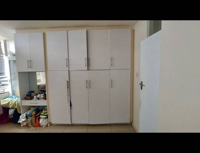 2 BEDROOM APARTMENT SOLD IN TOWNSEND ESTATE